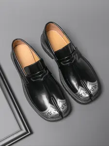 Men's Split-Toe Loafers, Premium Leather, Anti-Collision Toe Design, British Style Carved Insole, Thick Sole, Non-Slip, Durable, Retro Fashion
