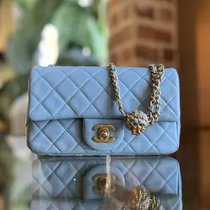 Pre-owned CHANEL leather Shoulder Bags Pearl Crush Mini Quilted Lambskin Flap Bag