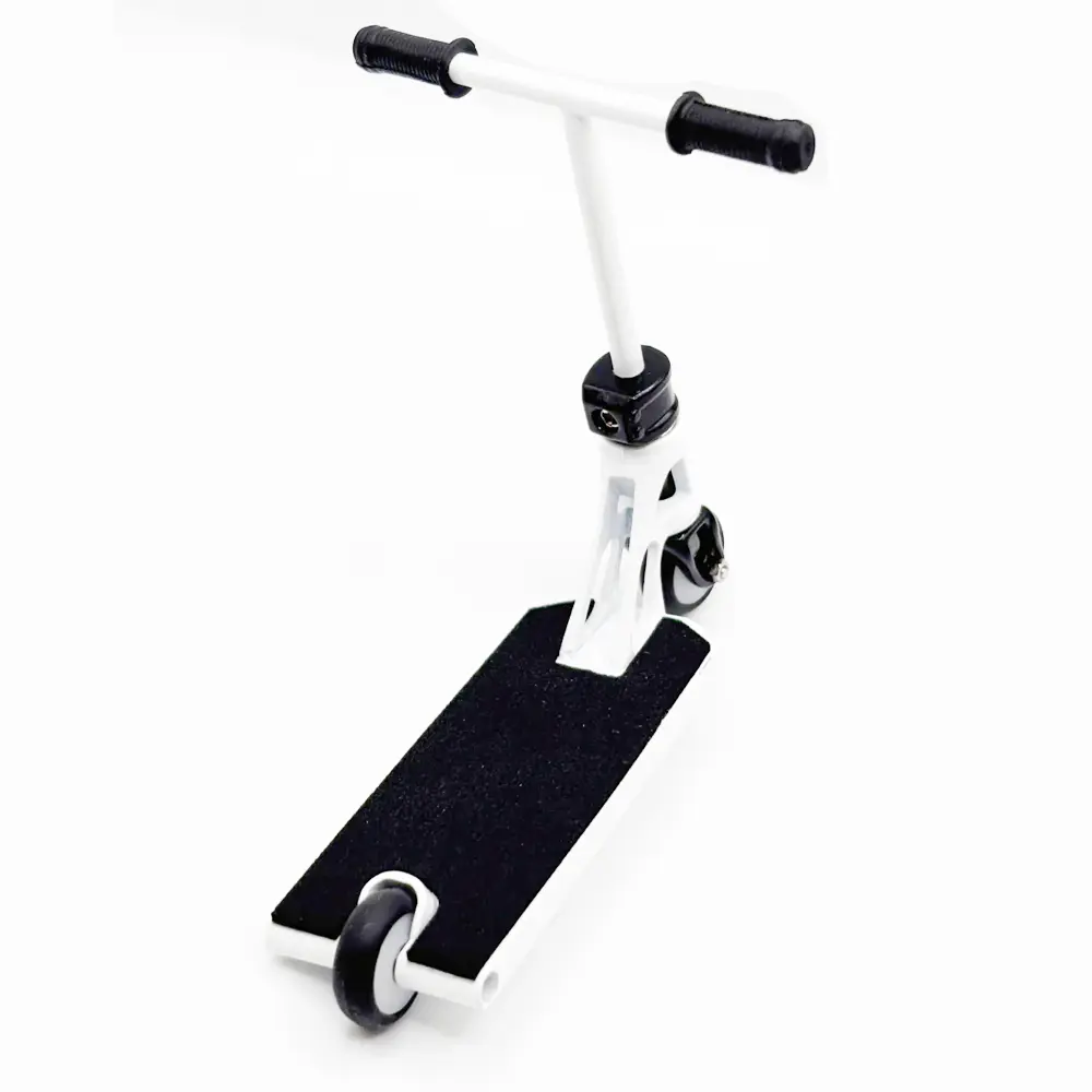 TAILWHIP PRO FINGER SCOOTER BEARING EDITION WHITE