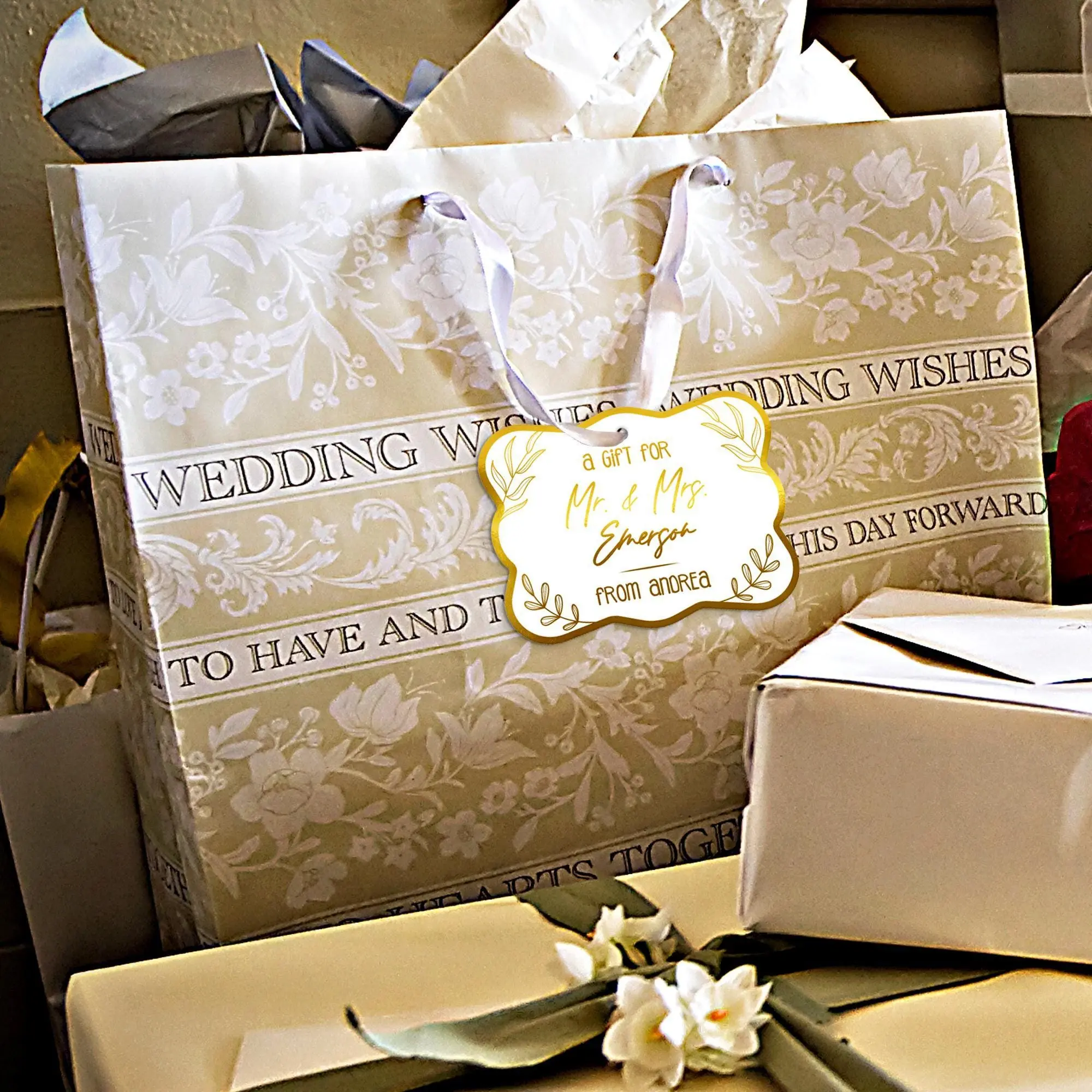 Personalized Wedding Gift Tag | Mr. & Mrs. Design | Foil Cardstock Tag