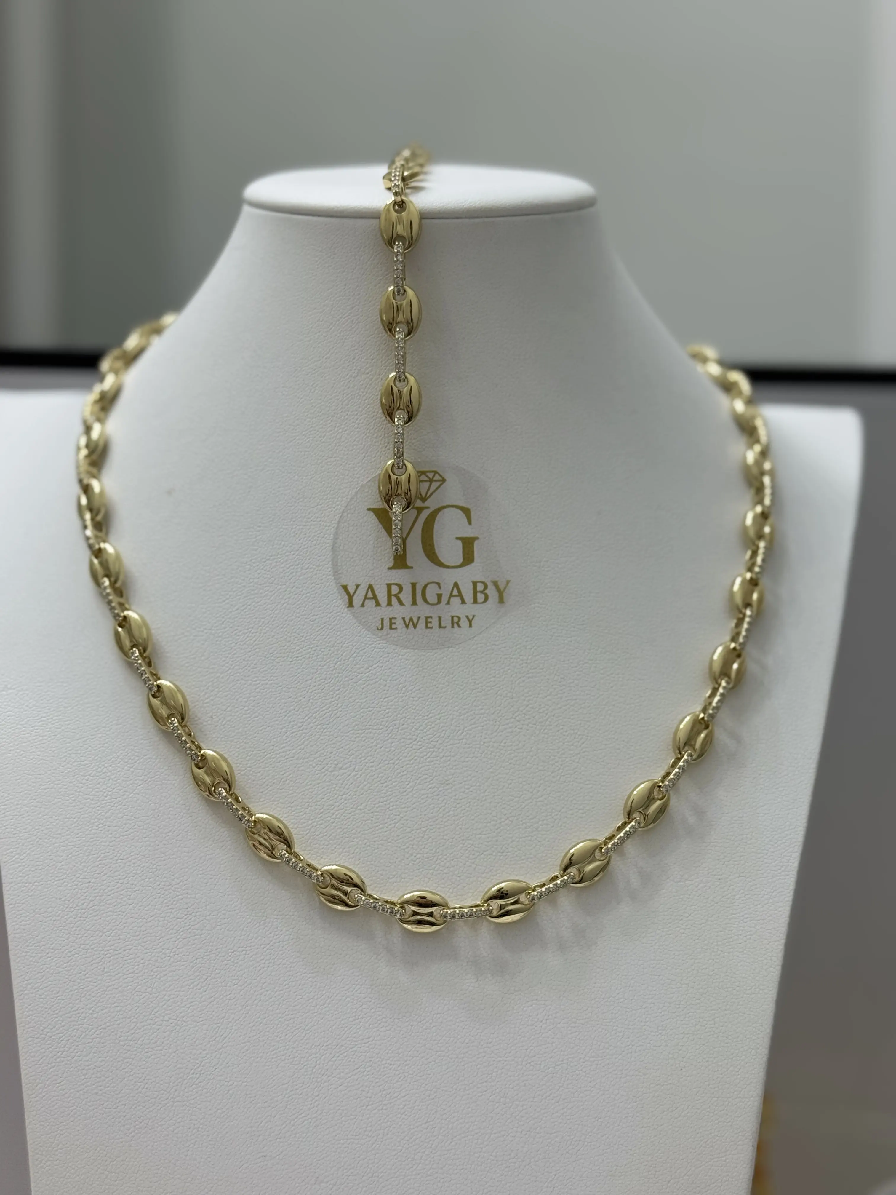 Elegant Choker Set 19in Choker & 7in Pulcera for Versatile Styling and Sophisticated Look