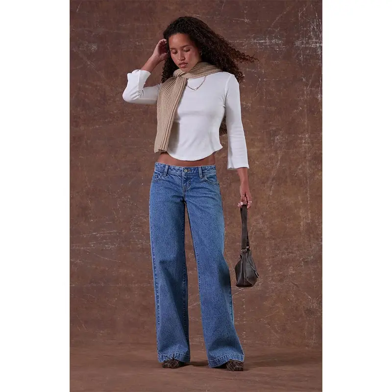 Pacsun Women's Kaia Ultimate Low Rise Baggy Jeans Light Blue Wash