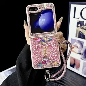 Butterfly Rhinestone Phone Case Protector for Samsung Galaxy Zflip7 Zflip6 Zflip5 Zflip3 4, Luxury Fashion Women's Cover with Bracelet Accessories, Lightweight Protective Cover, Cellphone Casing, Smartphone Protection