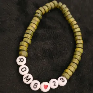 Dark Green Wooden Bible Verse Bracelete