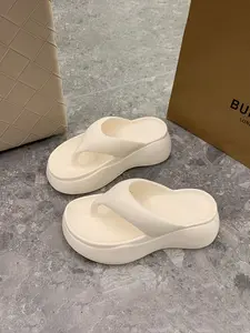 Summer New Eva Platform Thick Sole Sandals for Women, Outdoor Wear Height Increasing Soft Bottom Anti-Slip Toe Thong Slippers Style