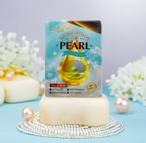 Simply Bella Moisturizing Soap + Sponge