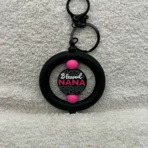 Keychain - Simple Design, Lightweight, Ideal for Everyday Use