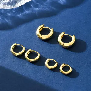 3 Pairs Chunky Gold Hoop Earrings Set - 12mm/14mm/16mm Graduated Thick Huggies for Ear Stacking, Lightweight Hypoallergenic Everyday