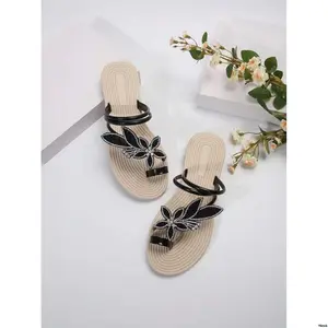 SlipSoftSoleHeartDecorSandals OutdoorLightweightCasualSimpleRoundToeStrapSandals sSummerNewPUMapleLeafFlatSandals Women 2024FashionVersatileSolidColorBreathableNon -