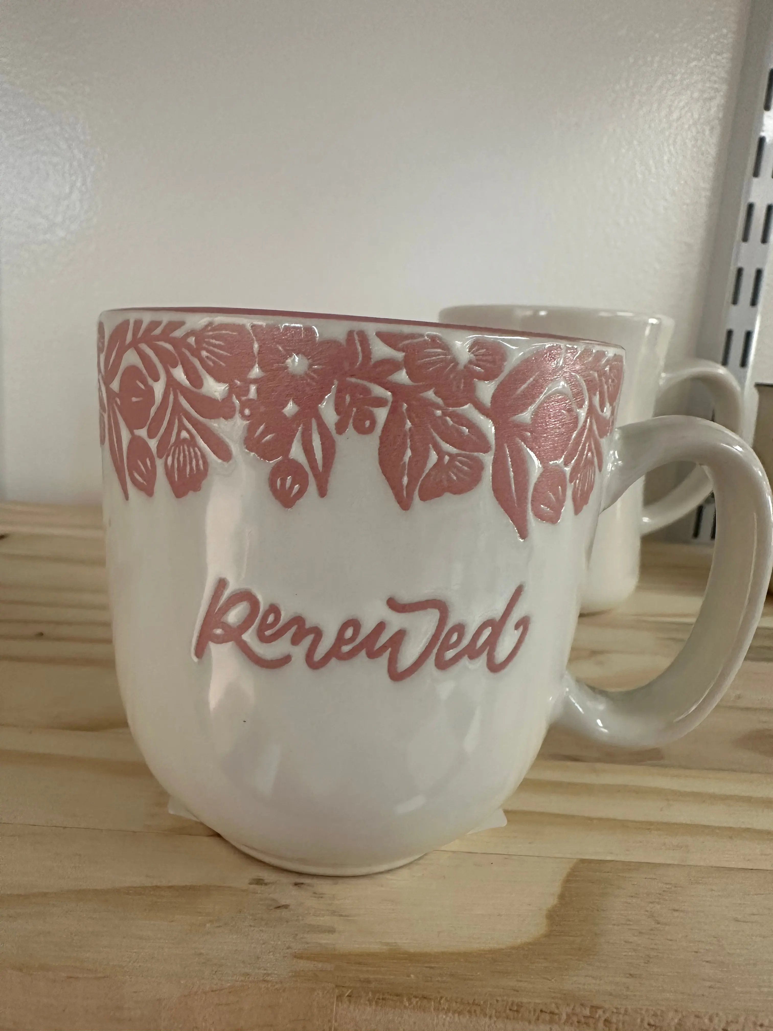 Renewed Mug - Elegant Design with Unique Shapes - Perfect for Coffee or Tea Enthusiasts