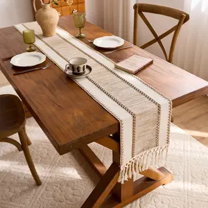 DARGUE Boho Farmhouse Table Runner, 100% Polyester Woven Rustic Table Runner with Tassels, Beige Cream Decorative Dining Table Runner for Kitchen, Coffee Table, Wedding, Holiday Home Decor, weddinglinens