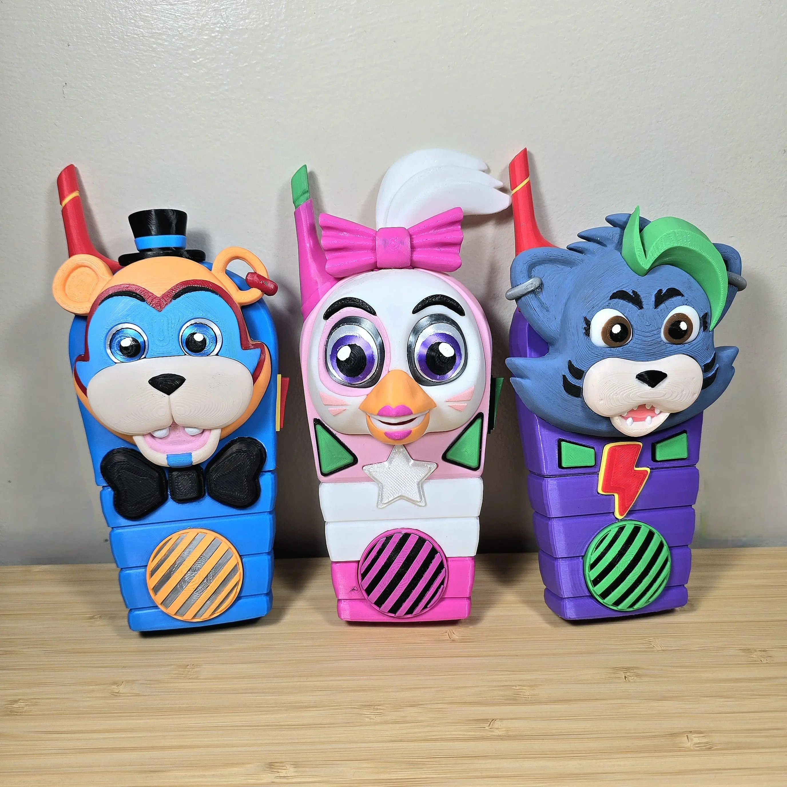 Roxy, Freddy & Chica Walkie Talkie | Video Game Cosplay Prop