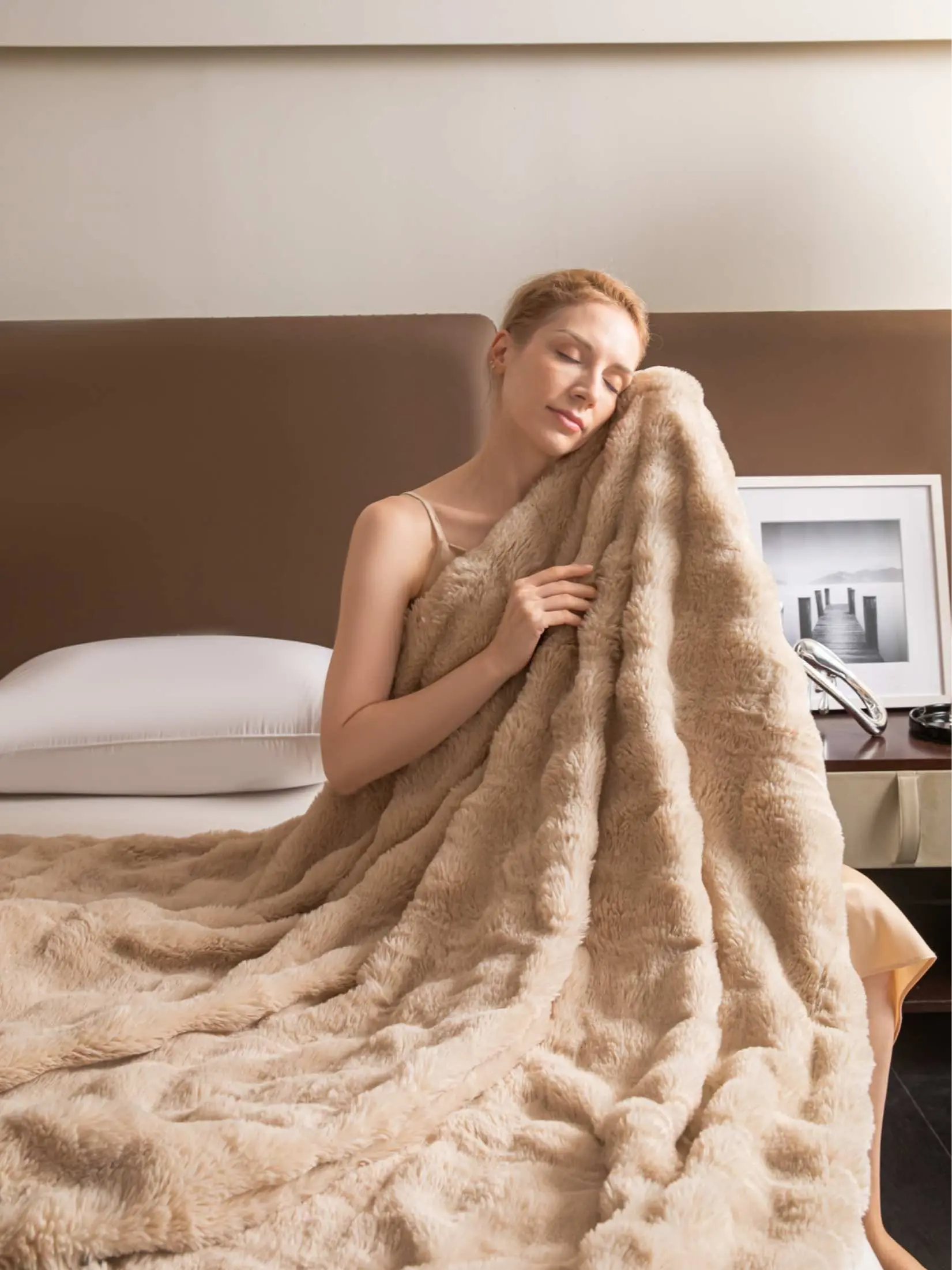 Lanrest Faux Rabbit Fur Bubble Throw Blanket Dorm Study Nap Office Break Soft Comfort Wrap Lightweight Desk Chair Rest Cozy Student Essential Back to School Gift Idea