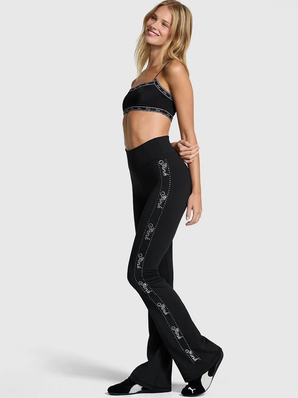 PINK Relay Flare Leggings