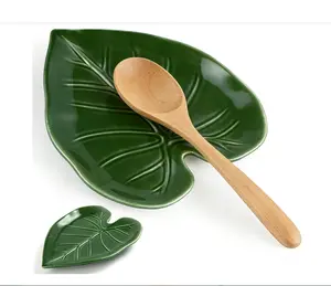 Cute Leaf Ceramic Spoon Rest, Keeps Counters Clean, for Stove Top and Kitchen Counter, Decorative Green Spoon Holder, Kitchen Decor Gift
