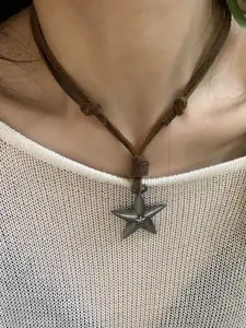 Punk Style Star Design Pendant Necklace, Vintage Necklace for Party, Daily Decor, Trendy All-match & Exquisite Jewelry for Birthday Gift, Fashionable Jewelry Accessories