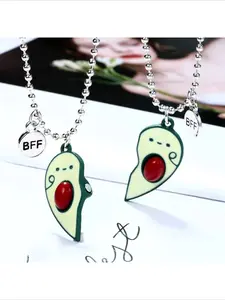 A pair of best friends' friendship necklace with avocado-shaped magnetic beads for male and female BFF necklaces