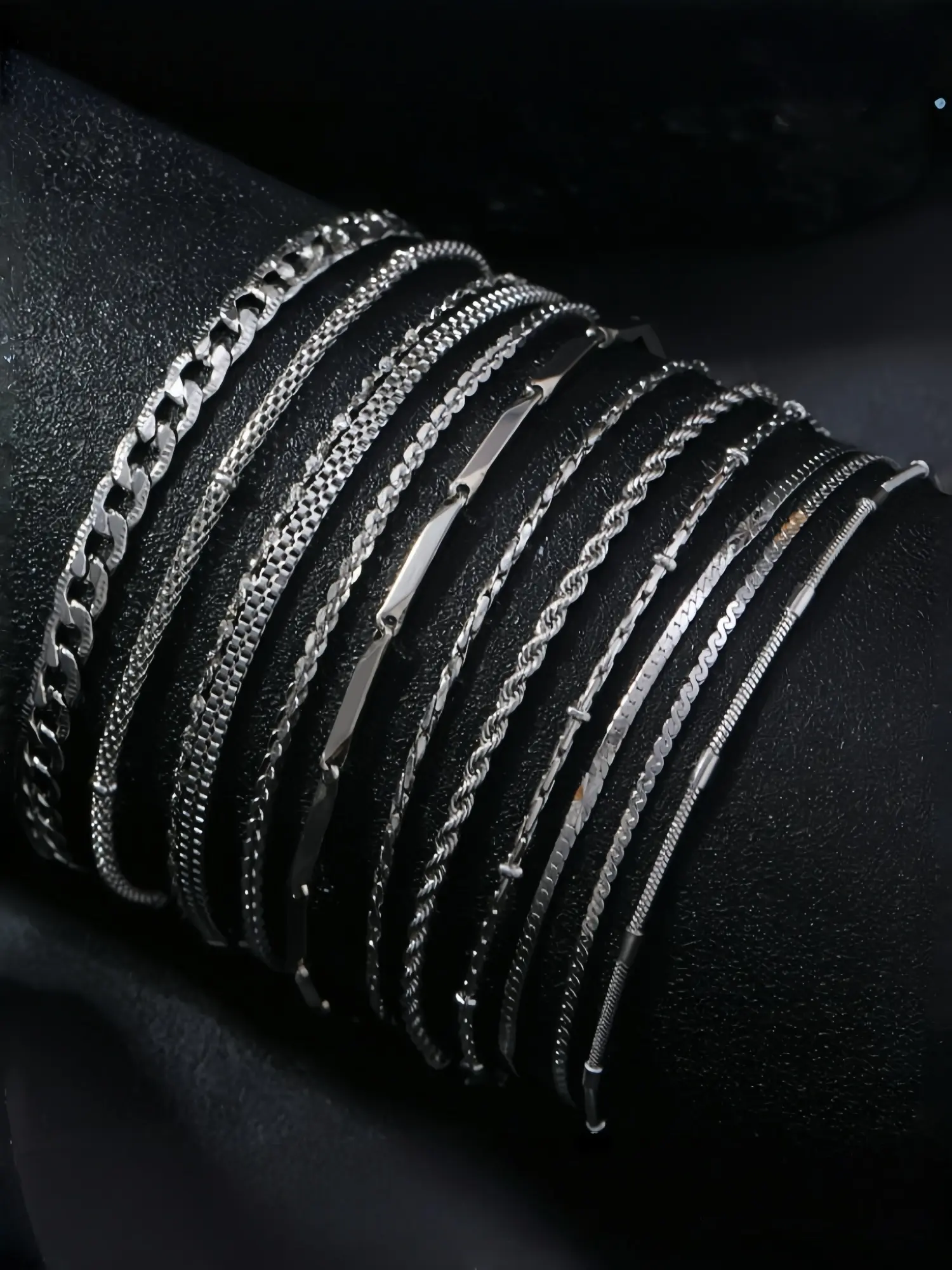 Men's 12 piece stainless steel bracelet set, stackable bracelets, matching bracelets, minimalist titanium jewelry, hip-hop personalized accessories, durable and stylish design