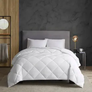 Full/Queen 3M Thinsulate Maximum Warmth Cotton Sateen Down Alternative Comforter: Hypoallergenic, 300 Thread Count