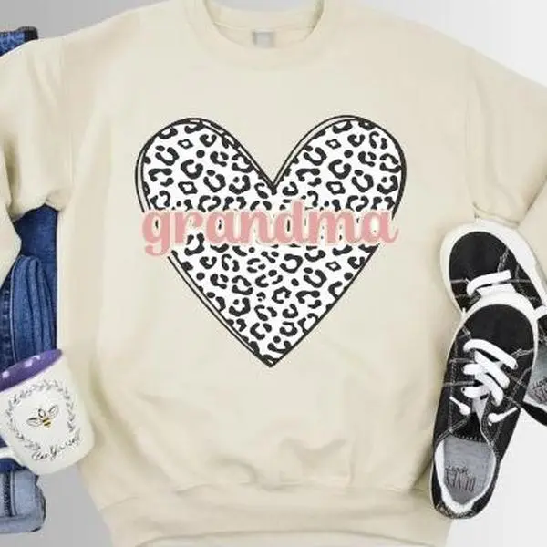 Grandma Leopard Heart Sweater, Grandma Sweater, Best Grandma Ever Sweater, Grandma Love Sweater, Grandma Leopard Print Sweater
