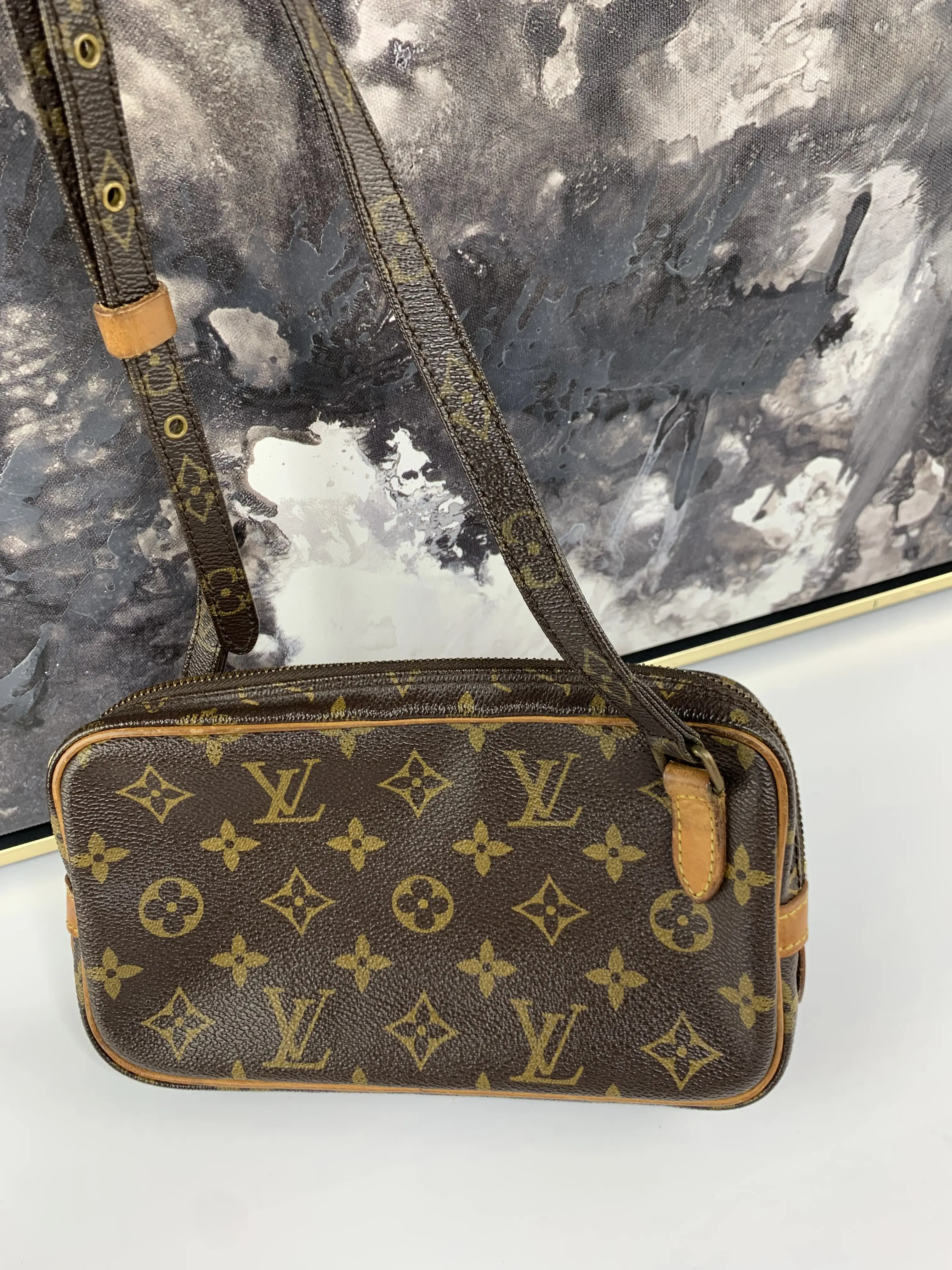 Pre-owned Louis Vuitton canvas Crossbody Bags Marly Bandouliere