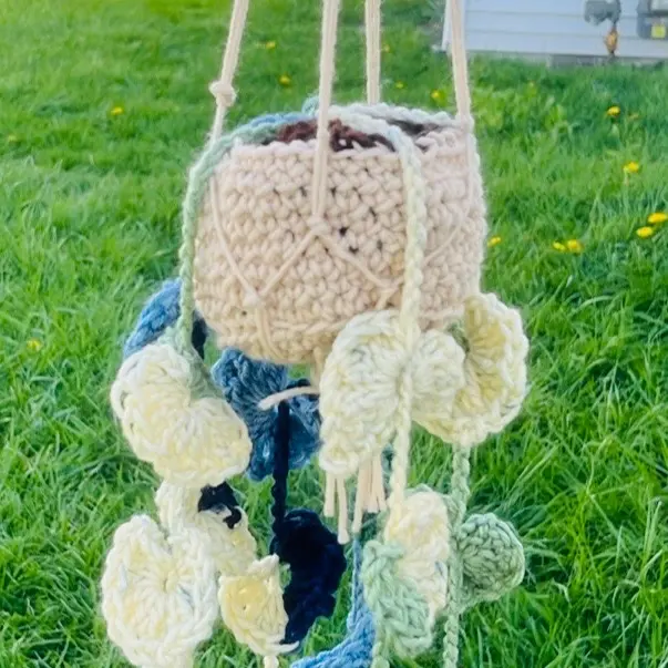 Crocheted hanging plant Decor Hangable Decoration