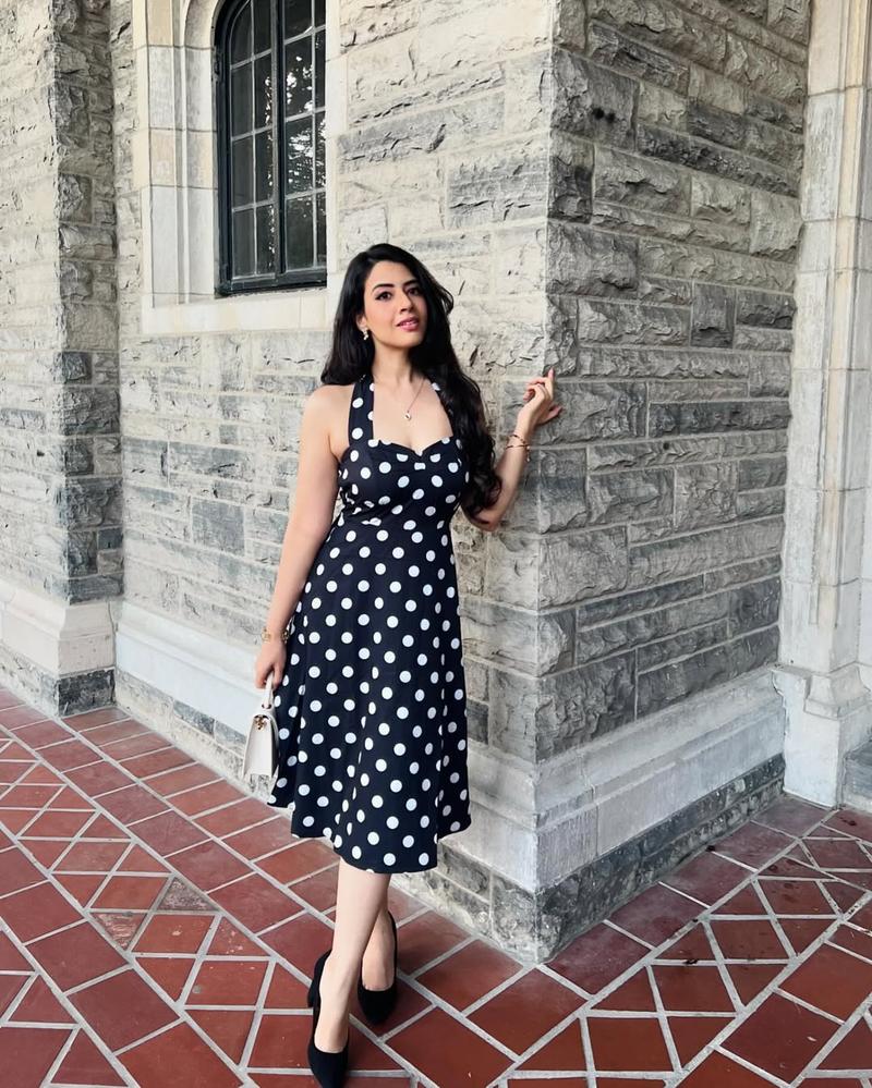 Retro Stage 1950s Vintage Polka Dot Halter Dress for Women A-line Silhouette valentine's Day with Bow Detail & Flared Skirt Casual Everyday Wear