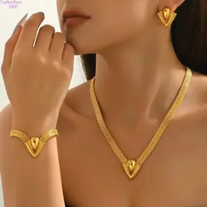 Vintage Geometric Necklace and Earrings Set for Women, Elegant Minimalist Casual Jewelry, Trendy Lightweight Statement Accessories, Perfect for Daily Wear, Party Occasions and Holiday Gift Giving