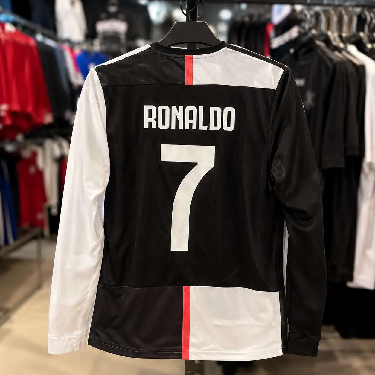 CR7 2019-20 Black White Long Sleeve Soccer Jersey, Retro Football Fan Shirt, Breathable Match Day Top, All Sizes S-5XL