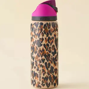 NEW Owala Wild At Heart 32oz FreeSip Water Bottle UO Exclusive Cheetah Leopard Print