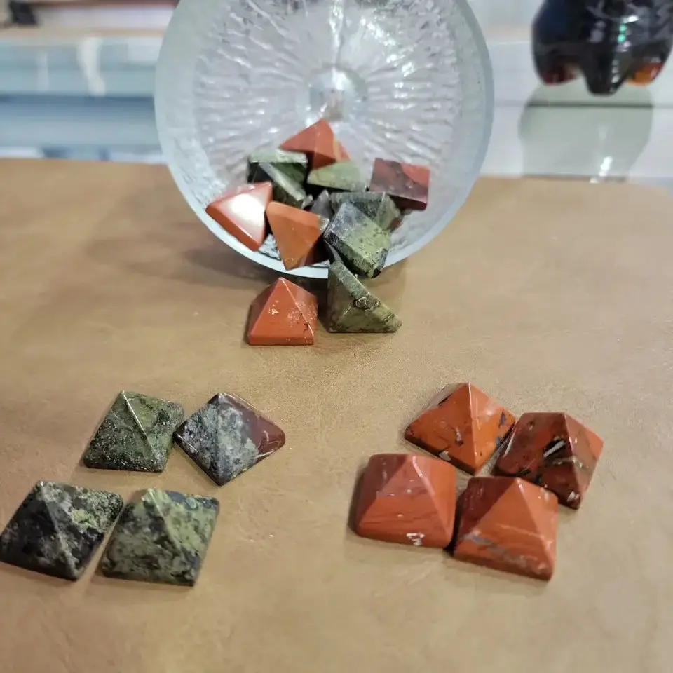 Mini Pyramids