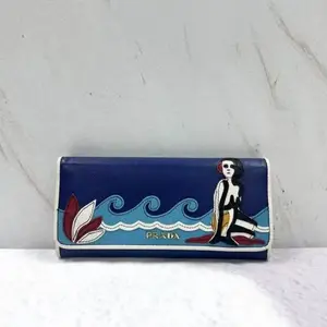 Pre-owned Prada/Clutches & Wristlets/LYB15020133