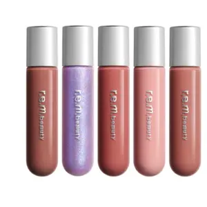 R.E.M. Beauty On Your Collar Plumping lip gloss