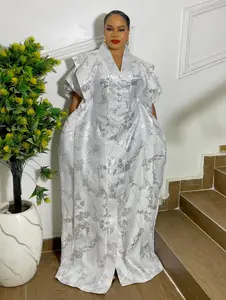 URBAN ROYALTY (WHITE)