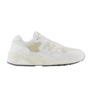 580 'White Timber Wolf'