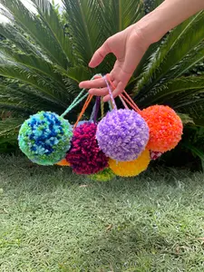 Yarn Jumbo Pompom for Beach Bags
