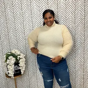 Lady Cream Fur Sweater