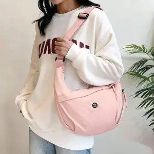 Women's Solid Large Capacity Crossbody Bag, Bags for Women, Fashionable Lightweight Shoulder Bag for Daily Commute, Casual Trendy Versatile High-quality Daily Commuting Bag, Mother's Day Gifts