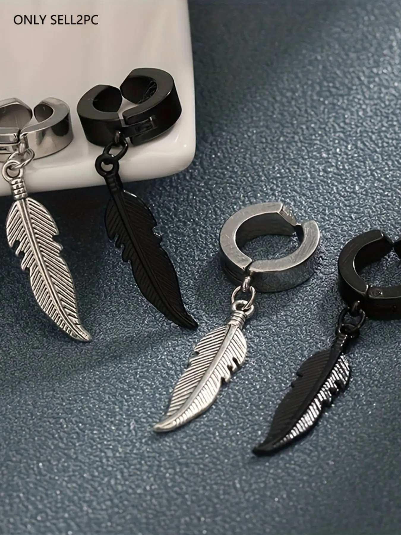 Men's Feather Pendant Earrings Clip-On, No Piercing High-End Style, Trendy Punk Look, Fake Ear Bone Clips, Pair, High Quality Hypoallergenic Stainless Steel Earrings, Fashionable Non Piercing Jewelry Accessories