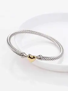 Fashion Heart Steel Wire Open Bracelet, Heart Cuff Bracelet, Simple Casual Women's Daily Commute Versatile Design, Perfect Gift for Her