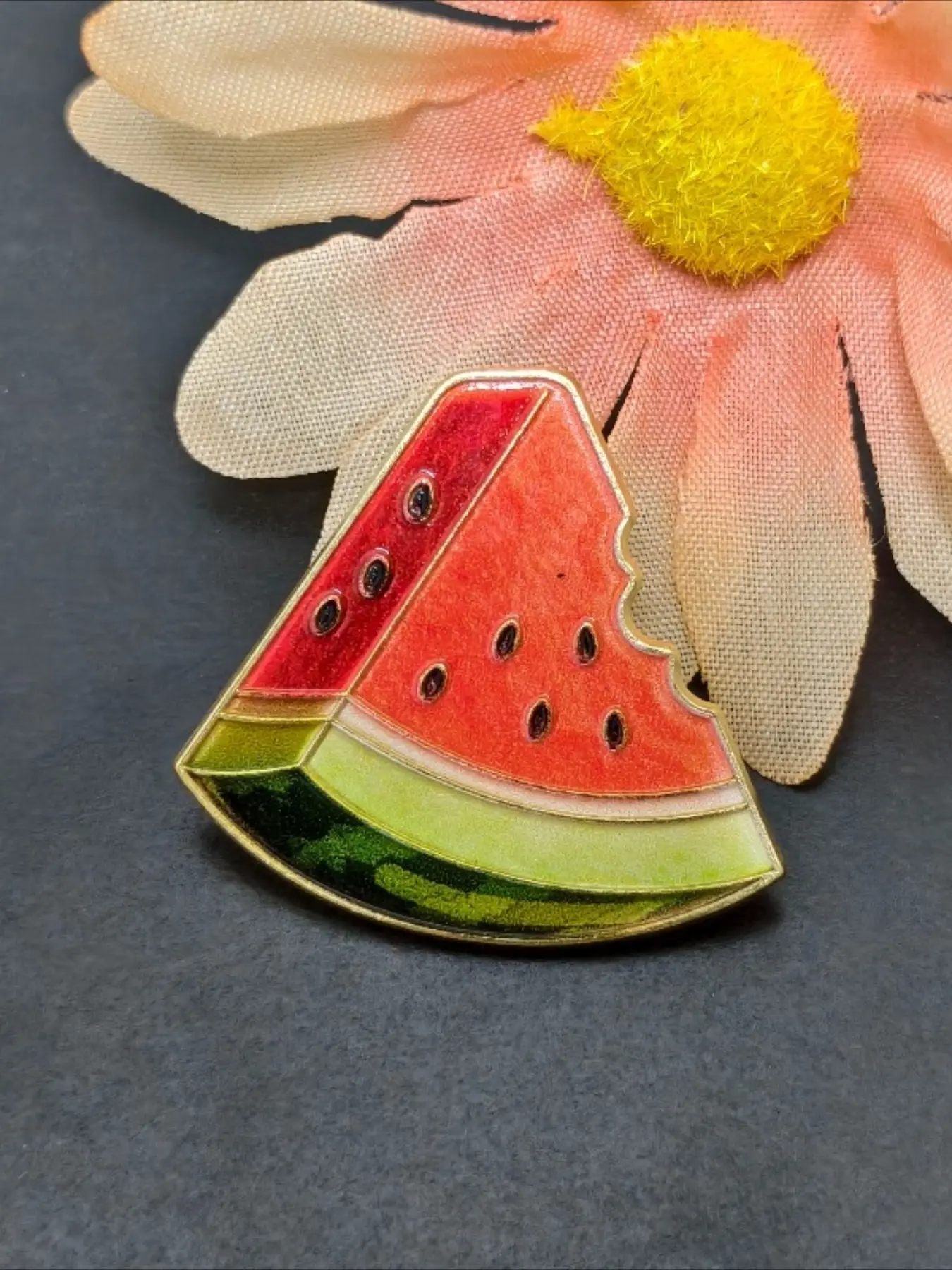 Cute Bitten Watermelon Slice Brooch Pins Summer Fruit Enamel Pin, Alloy Lapel Pin for Clothing Bags Summer Decoration