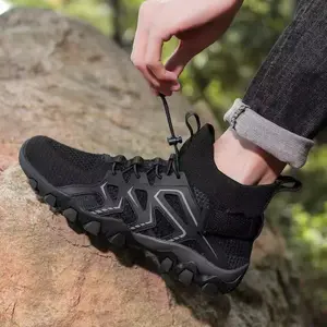 Outdoor hiking and river tracing shoes are breathable, anti slip, wear-resistant, and suitable for water wading. They simulate cutting and are suitable for sports and leisure hiking