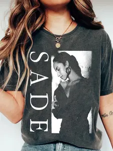 Women's Vintage Sade Graphic Print Round Neck Fitted Tee, Casual Short Sleeve T-shirt for Summer, Women's Top for Daily Wear, Womenswear
