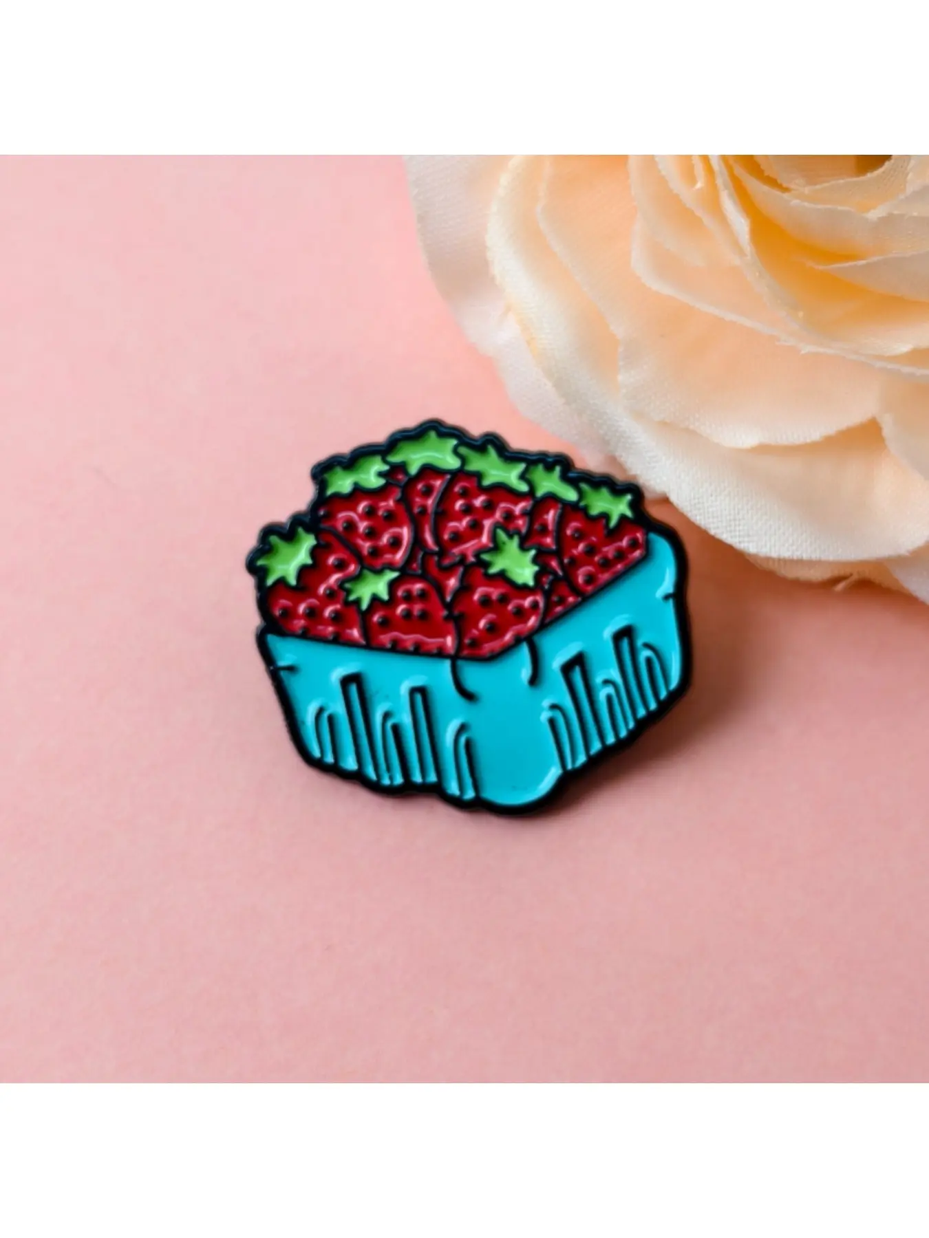 Strawberry Basket Enamel Pin Food & Summer Vibes Exquisite Elegant Brooch Badge Fashion Accessory for Bags and Outfits