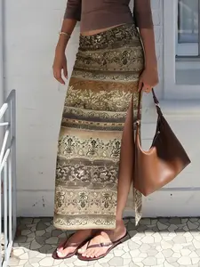 Women's Retro Print Straight Skirt, Side Slit Y2K Aesthetic Boho Vacation Style, Slim-Fitting Mini Skirt, Elastic Waist, Contrast Lace Design, Womenswear, Bohemian Skirt