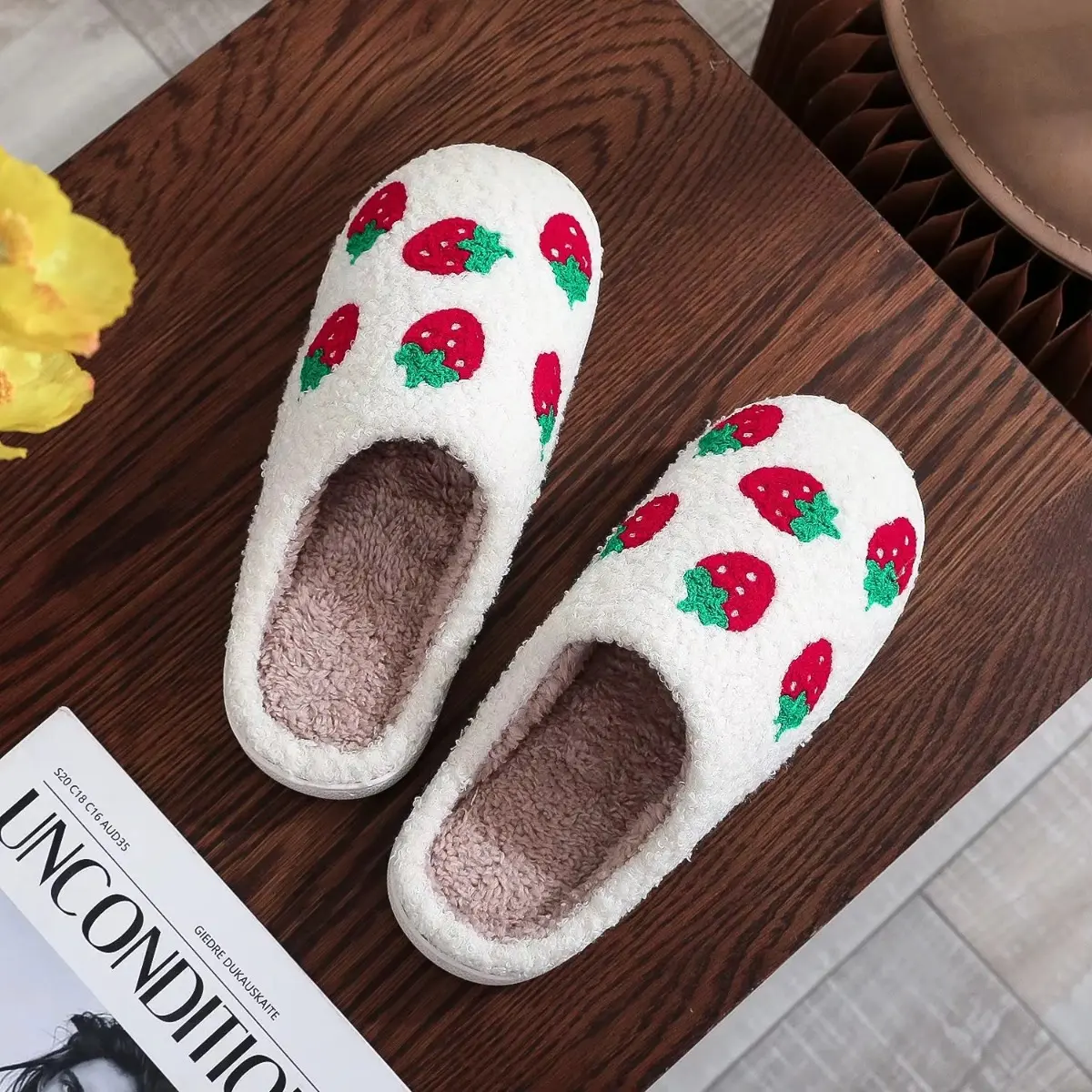 Winter Strawberry Print Cotton Thick Sole Slippers - 7-Strawberry Design, Non-Slip, Wear-Resistant, Soft Slide, Home Supplies