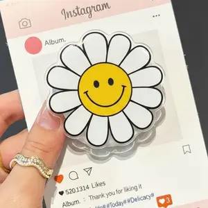 Cute Smiley Daisy Flower MagSafe Phone Grip – Happy Face Floral Magnetic Pop Socket & Kickstand – Aesthetic iPhone Accessory Gift for Girls