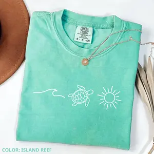 Comfort Colors Ocean Turtle Sun Summer T-Shirt, Beach Bum Tee, Trendy Oversized Aesthetic Tee, Women's Letter Print Short Sleeve Tee