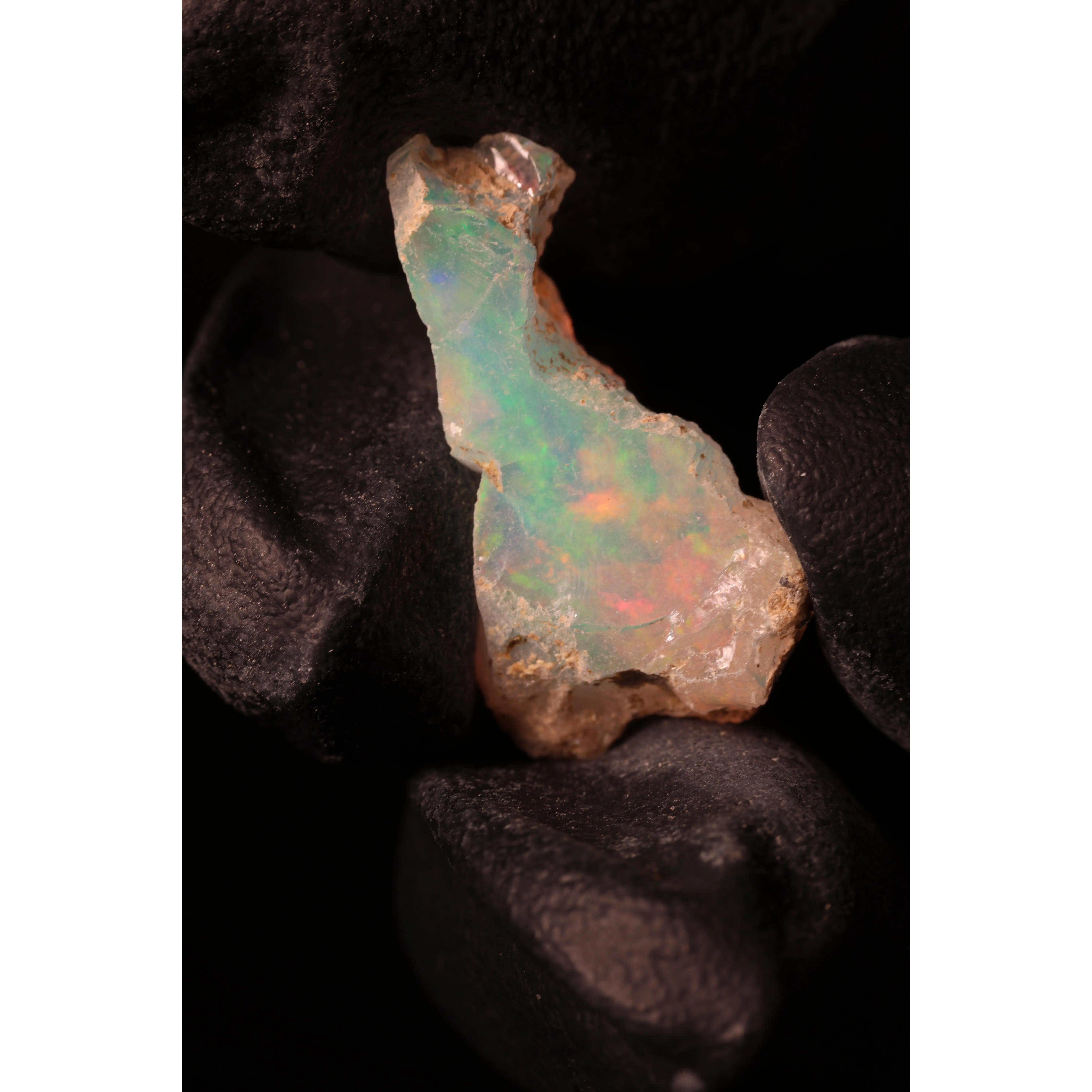 1.27g Rough Ethiopian Jewelry Grade Welo Opal