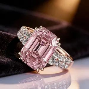 1PC unique large synthetic zirconia stone inlaid ring, featuring a light luxury and elegant style, exquisite surrounding inlaying that shines brilliantly, suitable for women on romantic and important occasions such as proposing marriage, attending dinners